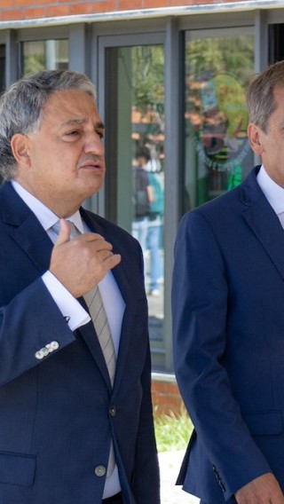 CEO da Caixa Geral de Depósitos visita Nave Multifunções da UA