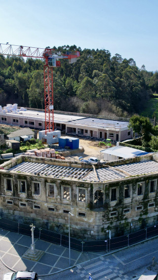 Unidades de Alojamento de Emergência de Retorta avançam a bom ritmo