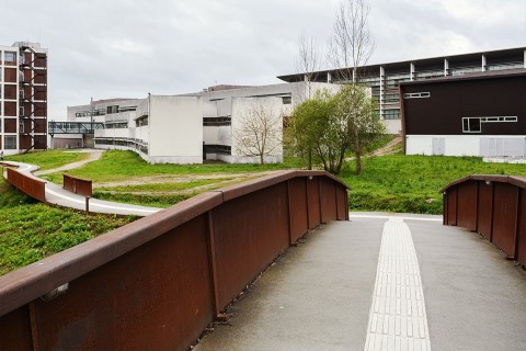 Passadiço na Universidade do Minho em Guimarães