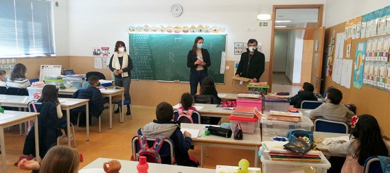 PROJETO DE PROMOÇÃO DO CONSUMO DE ÁGUA DA REDE PÚBLICA E REDUÇÃO DO PLÁSTICO NAS ESCOLAS DE AVER-O-MAR